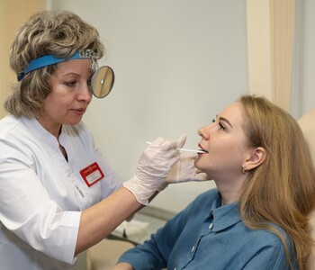 Оториноларингология